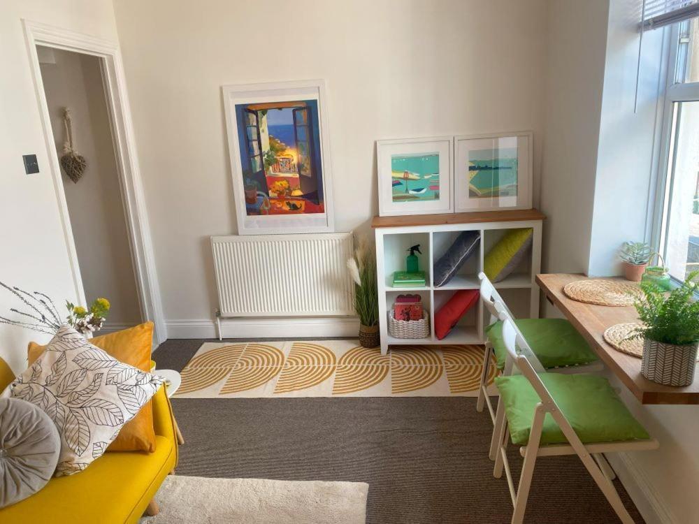 Solent Apartments Portsmouth Bagian luar foto