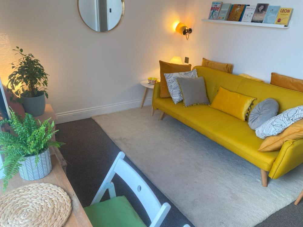 Solent Apartments Portsmouth Bagian luar foto