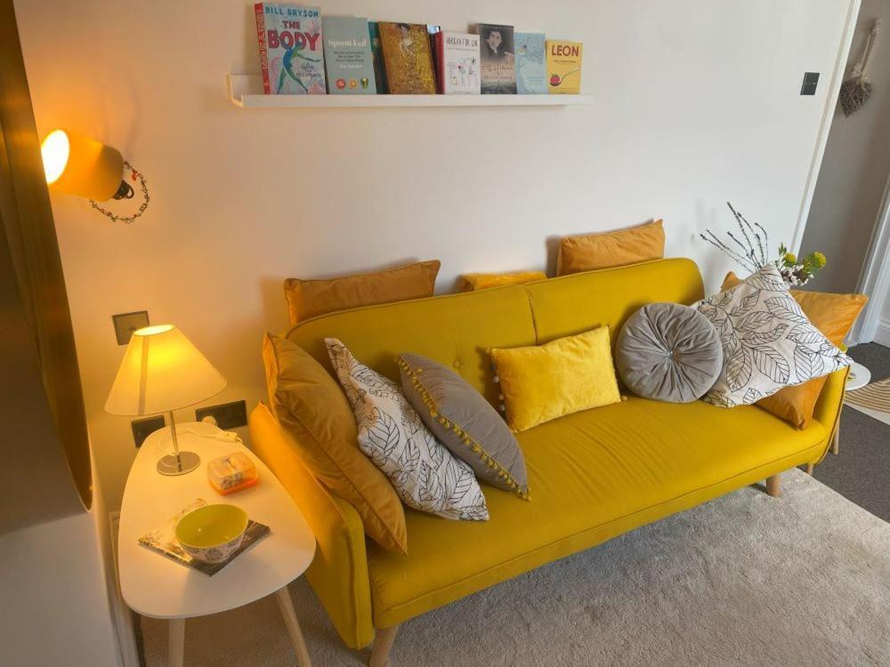 Solent Apartments Portsmouth Bagian luar foto